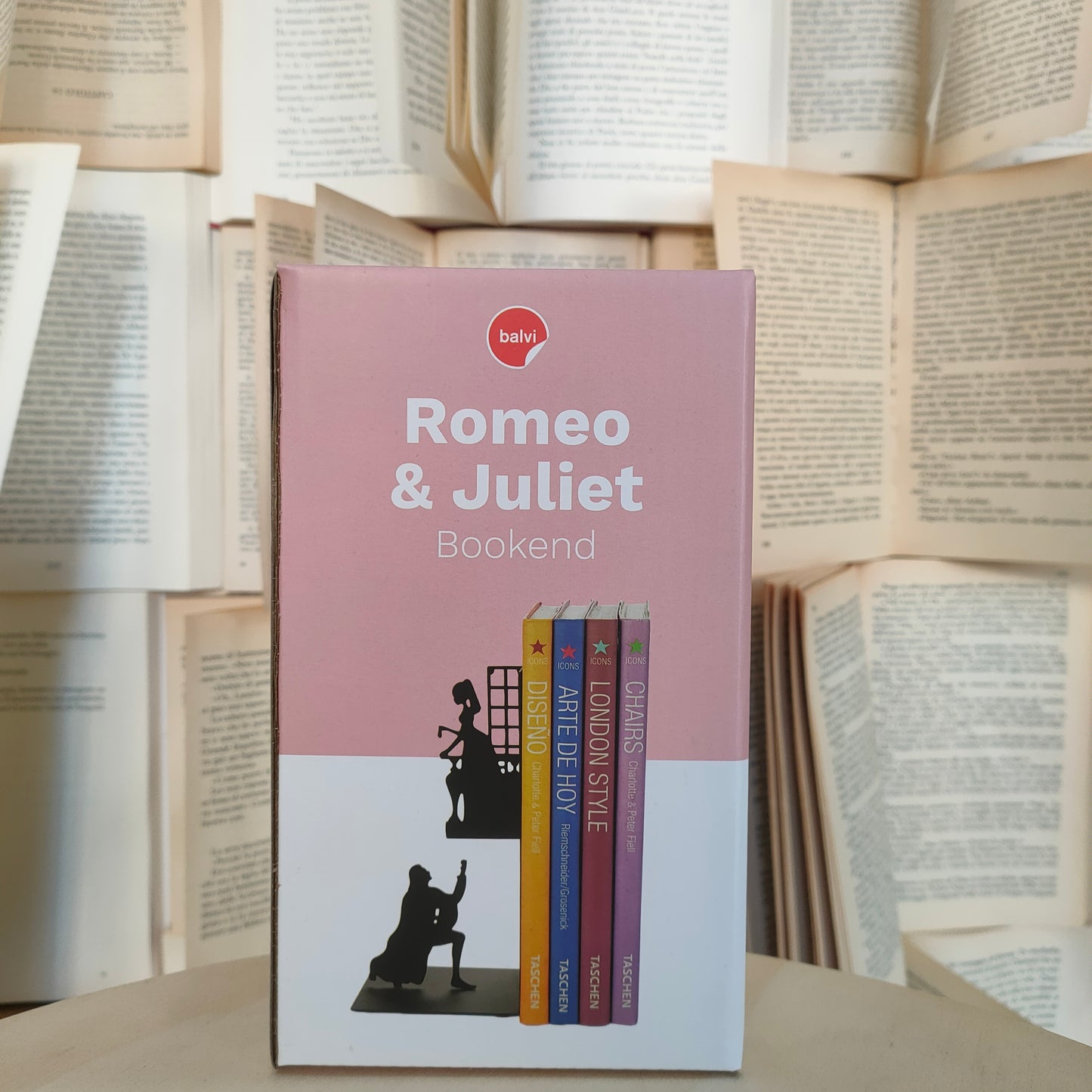 FERMALIBRI ROMEO E GIULIETTA