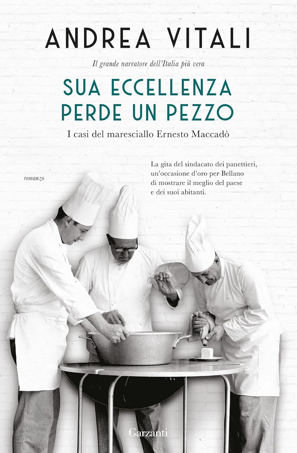 SUA ECCELLENZA PERDE UN PEZZO • Andrea Vitali